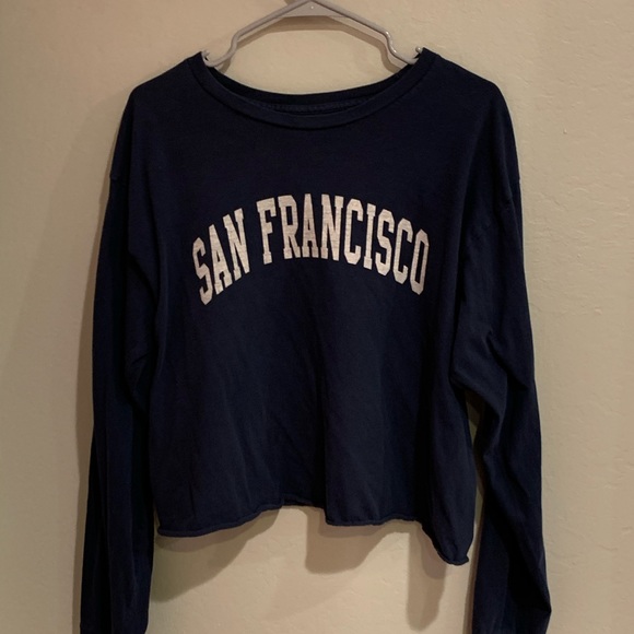 Brandy Melville long sleeve tee - Picture 2 of 2